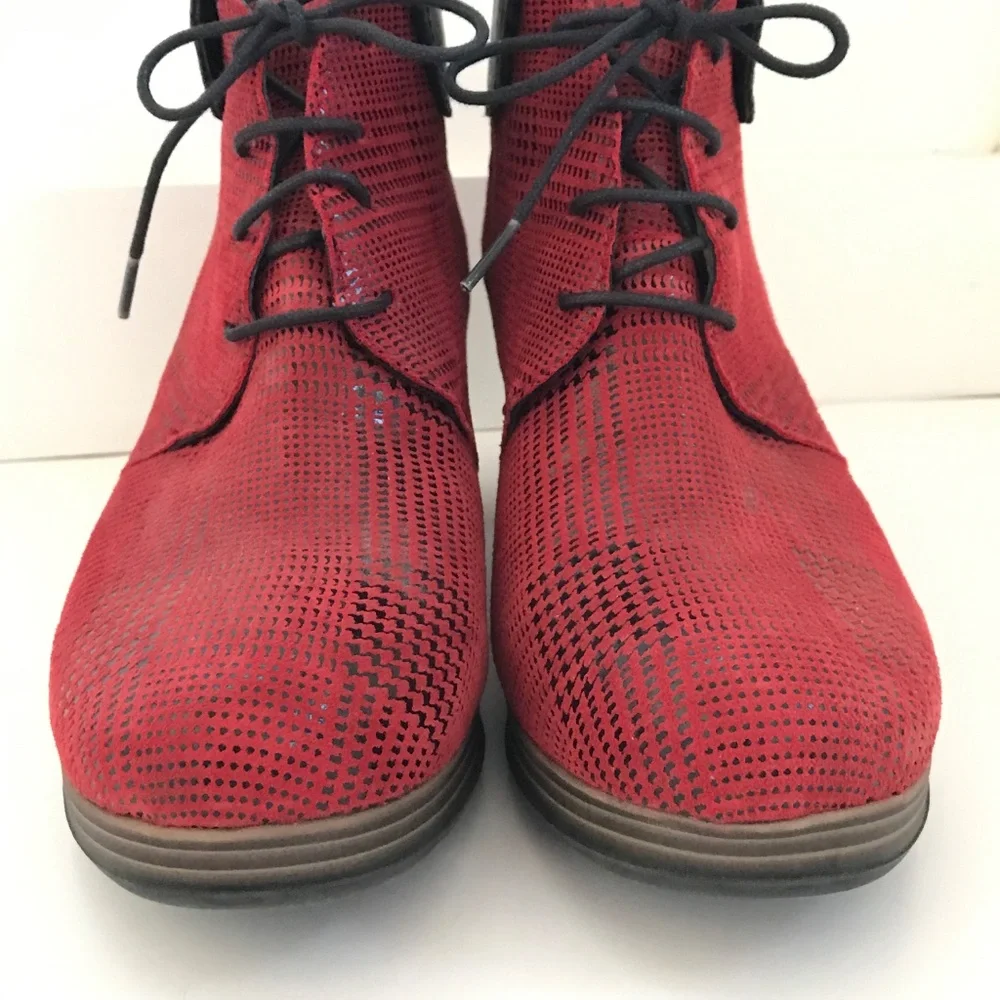 WOLKY Suede Lace-Up Booties Red Black Jacquerie Heeled Boots Women’s Size 9.5